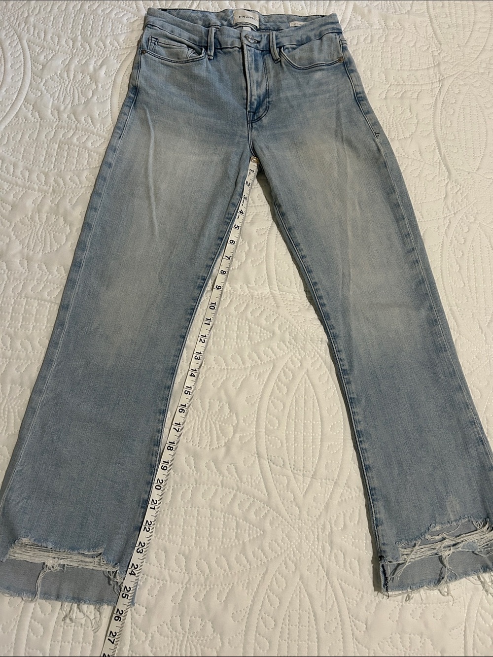 Frame Denim Light Blue ‘Le Crop Mini Boot’ Jeans with Raw Hem Sz: 27 - Picture 5 of 10